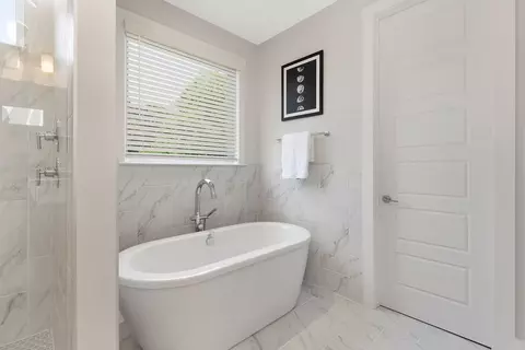 Bath - 3655 Rivergate Way NE, Leland, NC 28451 photo 5 of 8