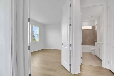 Entry Way - 7414 Sea Manatee St, Parrish, FL 34219 photo 1 of 3