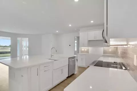 Kitchen - 7414 Sea Manatee St, Parrish, FL 34219 photo 3 of 3