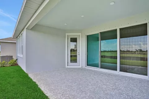 Exterior - 7414 Sea Manatee St, Parrish, FL 34219 photo 7 of 15