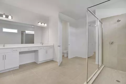 Bath - 7414 Sea Manatee St, Parrish, FL 34219 photo 3 of 4