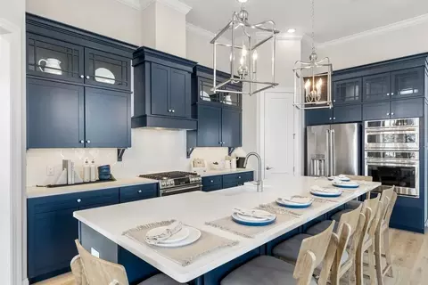 14 Hydrangea Dr, Township Of Manalapan, NJ 07726