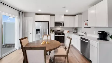 Kitchen - 23548 Ashbury Dr, Rogers, MN 55374 photo 1 of 9