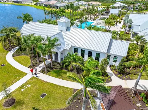 View/Area - 11433 Brightly Dr, Venice, FL 34293 photo 2 of 7