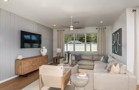 Living - 16918 Canary Trl, Parrish, FL 34219 photo 2 of 3