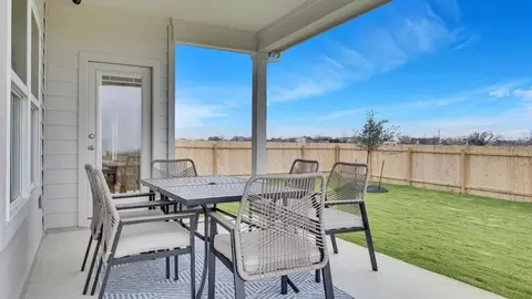 Exterior - 201 Verdin Ave, Kyle, TX 78640 photo 6 of 8