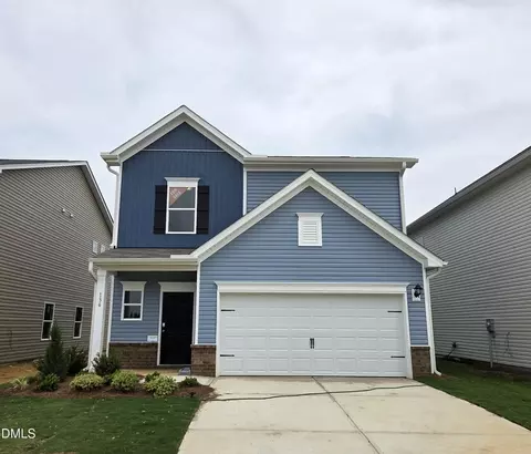 136 Oyster Tabby Dr, Lillington, NC 27546
