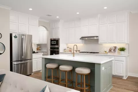 Kitchen - 6508 Anaqua Loop, Mcallen, TX 78504 photo 11 of 16
