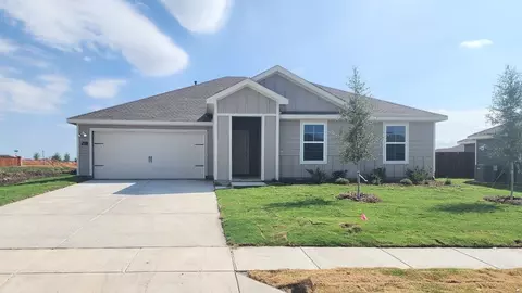 405 White Willow Dr, Josephine, TX 75173