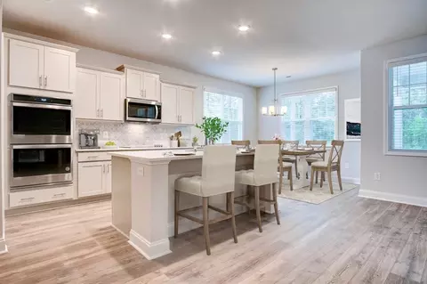 Kitchen - 1012 Prominence Dr, Durham, NC 27712 photo 9 of 17