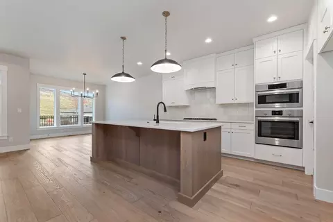 Kitchen - 6612 N Good Dr, Eagle, ID 83714 photo 1 of 4