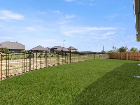 Exterior - 2109 Tupelo Trl, Argyle, TX 76226 photo 5 of 6