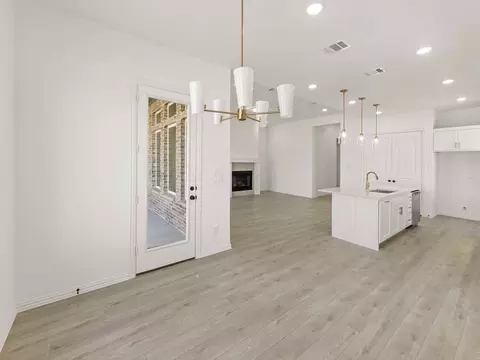 Dining - 2109 Tupelo Trl, Argyle, TX 76226 photo 4 of 5