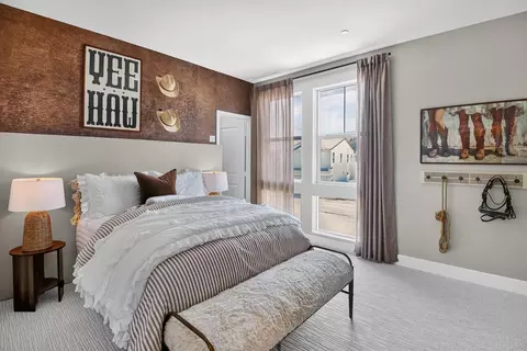 Bedroom - 27985 Plateau Ter, Valencia, CA 91381 photo 2 of 4