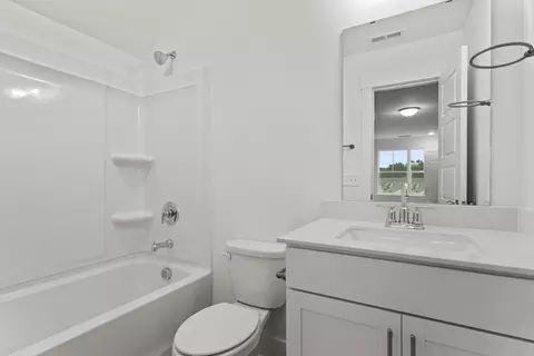Bath - Kelly's Place, Gloucester, VA 23061 photo 4 of 5