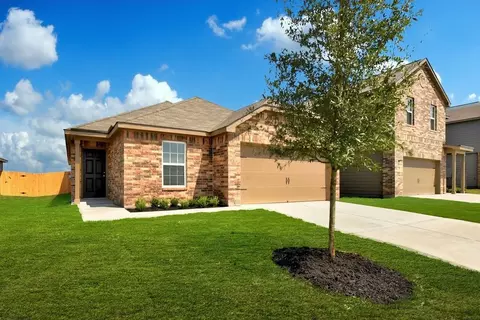 Exterior - 18721 Quiet Range Dr, Elgin, TX 78621 photo 10 of 15