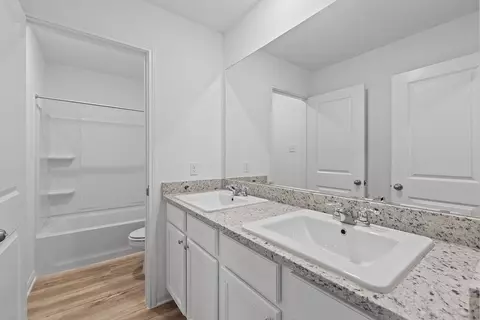Bath - 18721 Quiet Range Dr, Elgin, TX 78621 photo 3 of 3