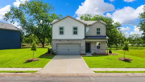 Exterior - 310 Mahan Dr, Perry, GA 31069 photo 2 of 2