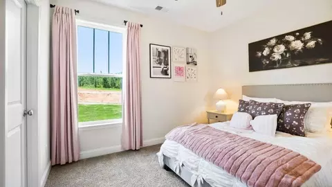 Bedroom - 479 Adhurst Dr, Enoree, SC 29335 photo 2 of 5