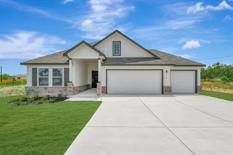 132 Greeley Dr, Floresville, TX 78114