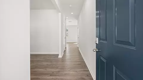 Entry Way - 8171 Coldstream Dr, Fairburn, GA 30213 photo 1 of 7