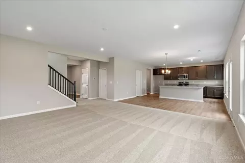 Living - 7863 Horizon Bnd, Morrow, OH 45152 photo 3 of 11