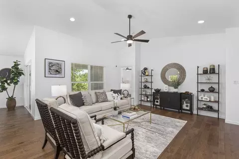 Living - 10245 Spokane Dr, Affton, MO 63123 photo 1 of 8