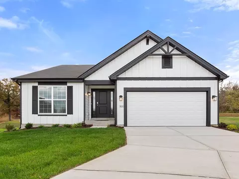 Exterior - 10245 Spokane Dr, Affton, MO 63123 photo 11 of 42