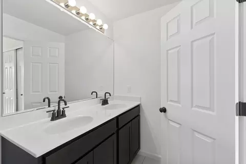 Bath - 10245 Spokane Dr, Affton, MO 63123 photo 11 of 12
