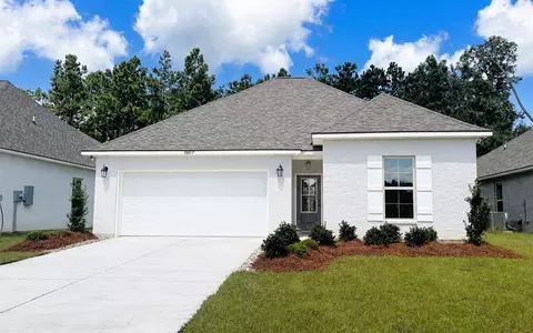 10657 Deric Ave, Denham Springs, LA 70726