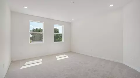 Bedroom - 619 Silver Stream Ct, Brandon, FL 33511 photo 1 of 10