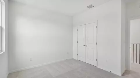 Bedroom - 619 Silver Stream Ct, Brandon, FL 33511 photo 8 of 10