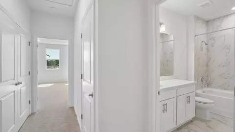 Entry Way - 619 Silver Stream Ct, Brandon, FL 33511 photo 4 of 4
