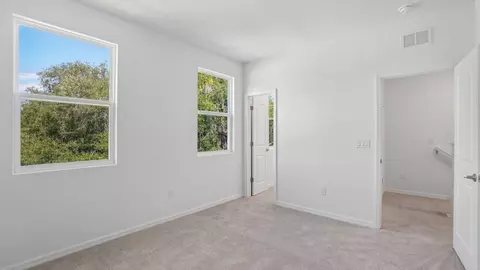 Bedroom - 619 Silver Stream Ct, Brandon, FL 33511 photo 6 of 10