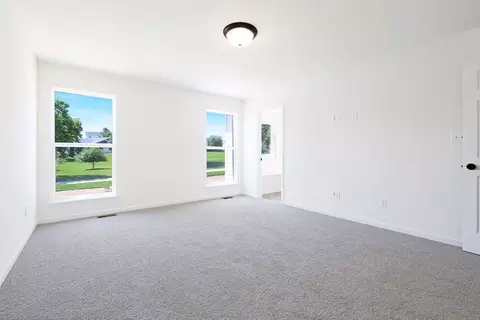 Bedroom - 1146 Bloomfield Dr, Eureka, MO 63025 photo 1 of 7