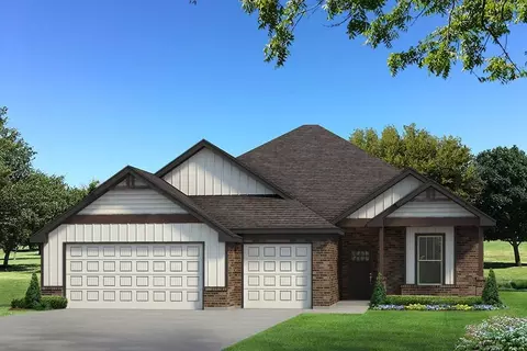 Exterior - 2825 E Northampton St, Broken Arrow, OK 74014 photo 8 of 14