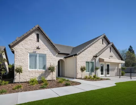 Exterior - 1816 Brehler Ave, Sanger, CA 93657 photo 3 of 8