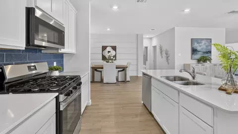 Kitchen - 1922 Calmshade Dr, Celina, TX 75009 photo 12 of 17