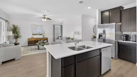 Kitchen - 1922 Calmshade Dr, Celina, TX 75009 photo 6 of 17