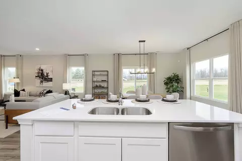 Kitchen - Helmcrest Drive, Indianapolis, IN 46239 photo 9 of 12