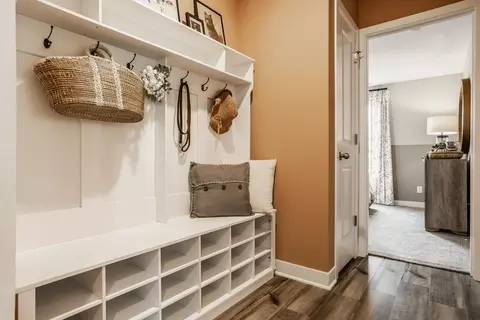 Entry Way - Helmcrest Drive, Indianapolis, IN 46239 photo 3 of 7