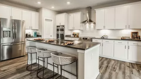 Kitchen - Helmcrest Drive, Indianapolis, IN 46239 photo 4 of 12
