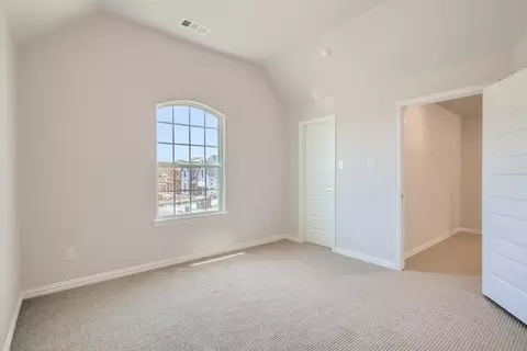 Bedroom - 910 Shooting Star Dr, Prosper, TX 75078 photo 4 of 10