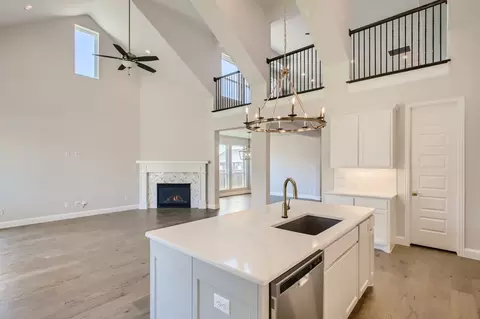 Living - 910 Shooting Star Dr, Prosper, TX 75078 photo 3 of 8