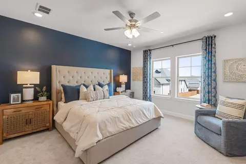 Bedroom - 310 Bluestem Dr, Euless, TX 76039 photo 1 of 5