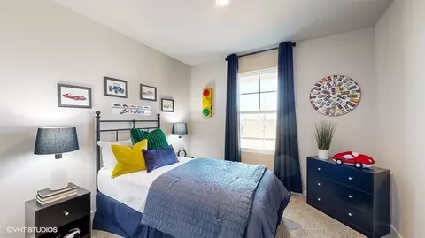 Bedroom - 17613 Phoebe St, Bennington, NE 68007 photo 10 of 13