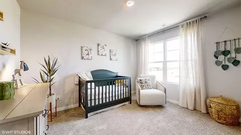 Bedroom - 17613 Phoebe St, Bennington, NE 68007 photo 3 of 13