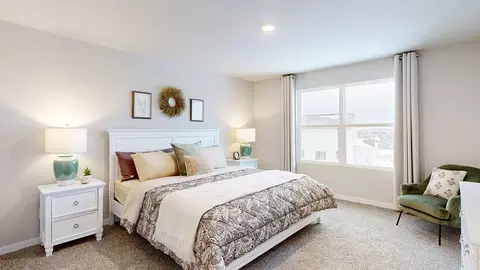 Bedroom - 17613 Phoebe St, Bennington, NE 68007 photo 12 of 13