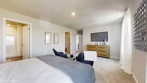 Bedroom - 17613 Phoebe St, Bennington, NE 68007 photo 2 of 13