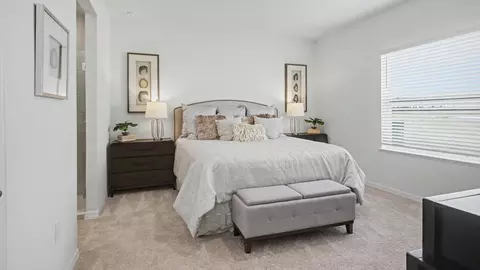 Bedroom - 11 Pheasant Dr, Palm Coast, FL 32164 photo 7 of 9